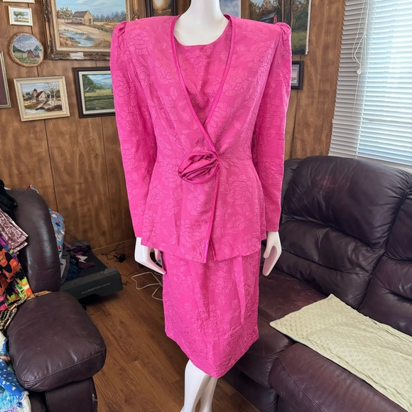 Vintage Barbiecore Retro Dress and Jacket Set - Picture 2 of 6